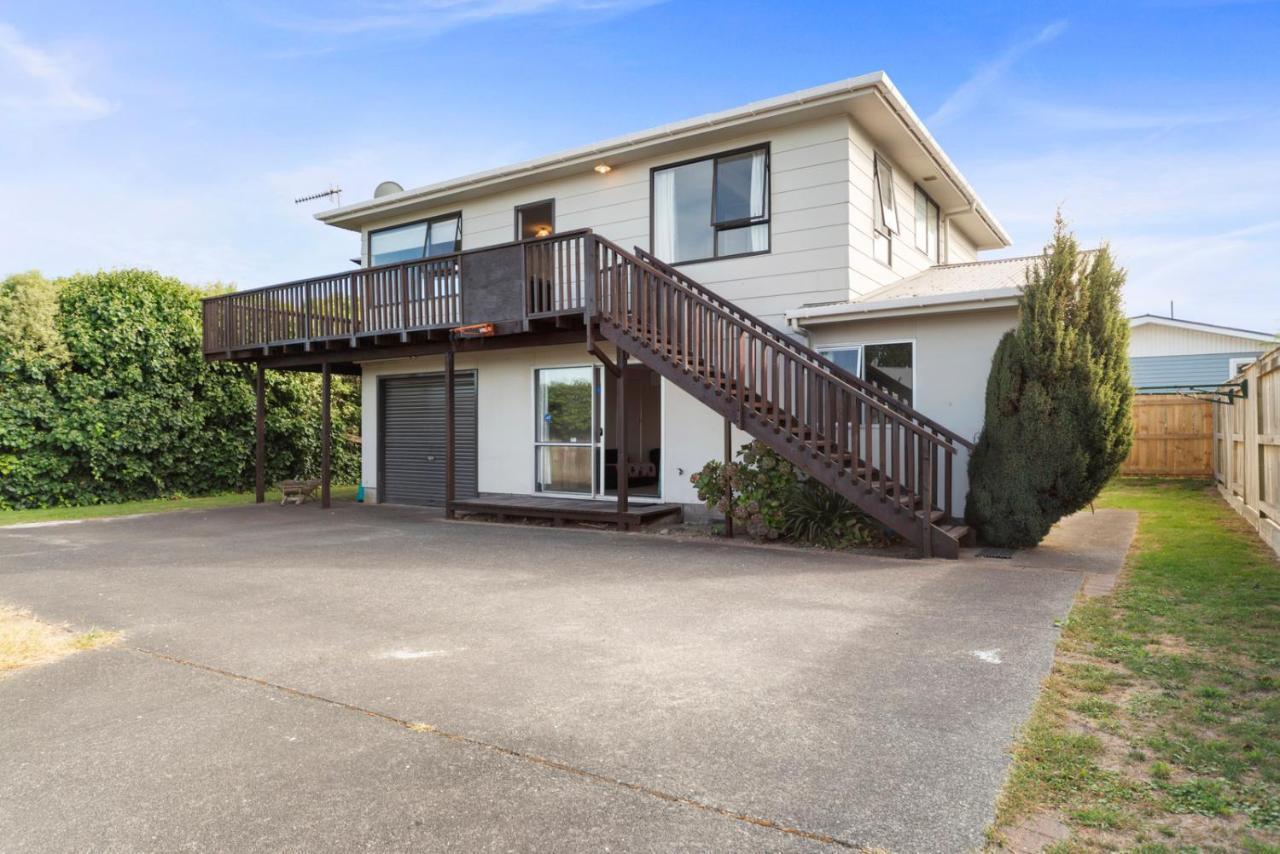 Rainbow Lake House - Lake Taupo Holiday Home Buitenkant foto